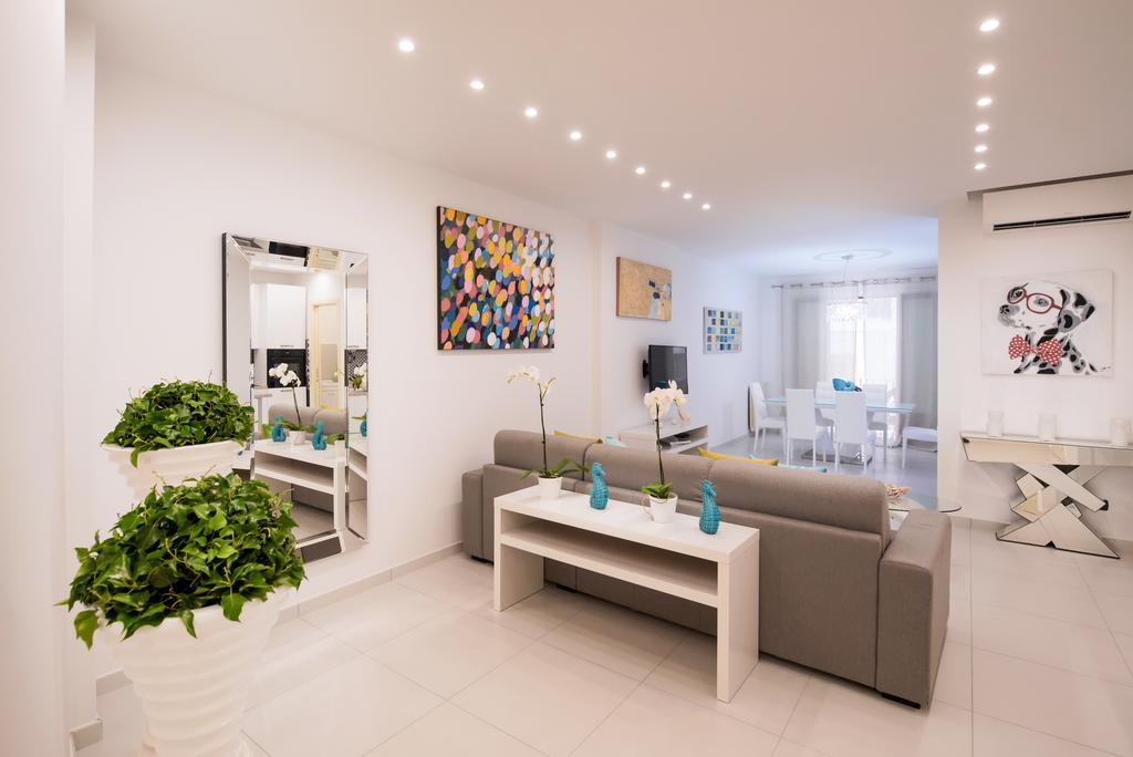 Al Corso Apartments By Amalfivacation Minori Exteriör bild